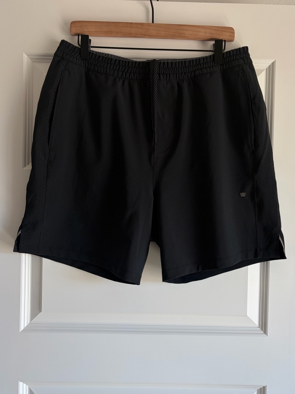 Mack Weldon Stratus Active Shorts - Picture 2 of 5